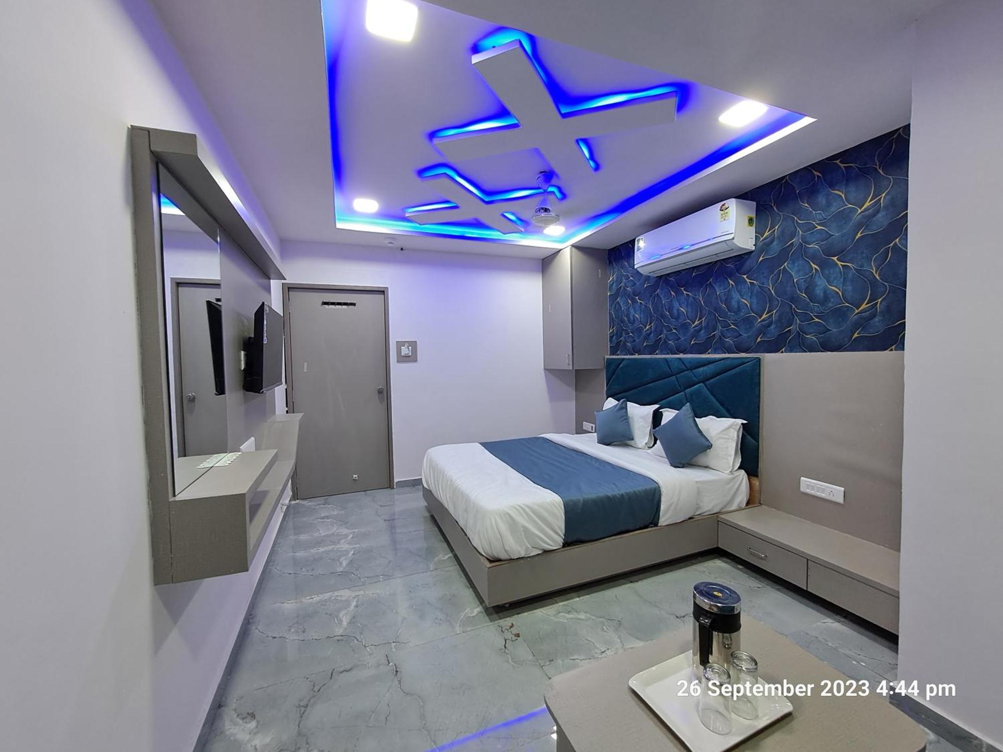 Hotel Season Ахмедабад Екстер'єр фото